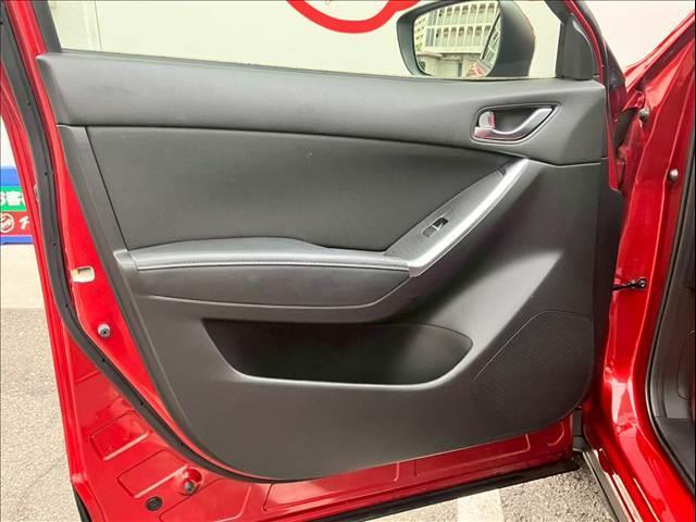 ＣＸ－５ ＸＤ　ＰＲＯＡＣＴＩＶＥ　バックカメラ　ＢＳＭ　アダプティブクルーズコントロール　ＥＴＣ　純正ナビ　ｉ－ｓｔｏｐ　ＴＣＳ　レーン逸脱防止　オートライト　フロントフォグ　プッシュスタート　パワーステアリング　パワーウィンドウ（13枚目）