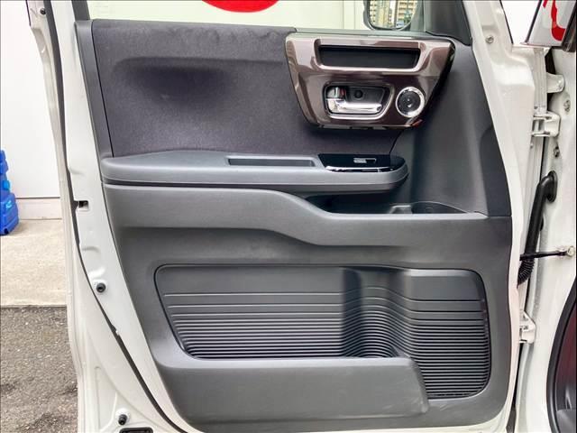 Ｎ－ＢＯＸカスタム カスタム　Ｇ・Ｌ　Ｈｏｎｄａ　ＳＥＮＳＩＮＧ　バックカメラ　ＥＴＣ　シートヒーター　左電動スライド　アダプティブクルーズコントロール　社外メモリーナビ（ＭＤＶ－Ｓ７０８Ｌ）（14枚目）