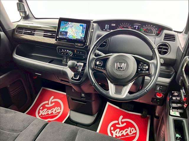 Ｎ－ＢＯＸカスタム カスタム　Ｇ・Ｌ　Ｈｏｎｄａ　ＳＥＮＳＩＮＧ　バックカメラ　ＥＴＣ　シートヒーター　左電動スライド　アダプティブクルーズコントロール　社外メモリーナビ（ＭＤＶ－Ｓ７０８Ｌ）（17枚目）