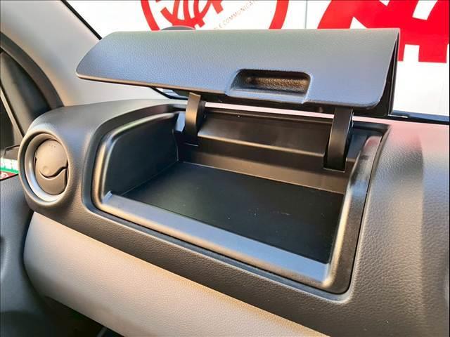 ＮＶ３５０キャラバンバン ロングＤＸターボＥＸパッケージ　エマージェンシーブレーキ　ＥＴＣ　ＶＤＣ　ＡＭ／ＦＭオーディオ　両側スライド　パワーステアリング　パワーウィンドウ（前席）　エアバック　３／６人乗り　ディーゼル（22枚目）