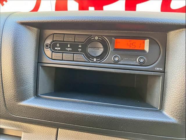 ＮＶ３５０キャラバンバン ロングＤＸターボＥＸパッケージ　エマージェンシーブレーキ　ＥＴＣ　ＶＤＣ　ＡＭ／ＦＭオーディオ　両側スライド　パワーステアリング　パワーウィンドウ（前席）　エアバック　３／６人乗り　ディーゼル（24枚目）