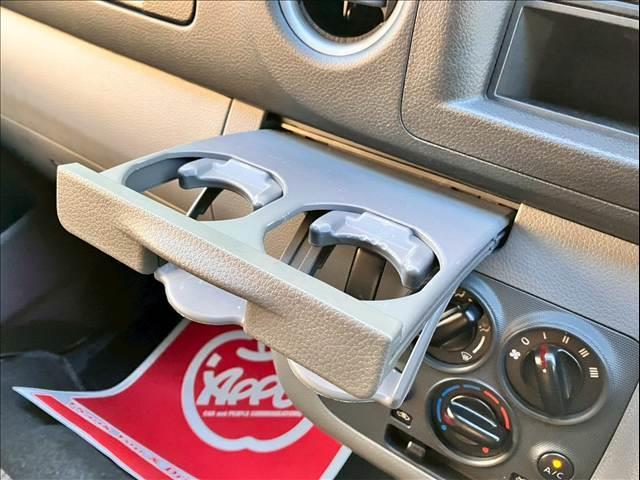 ＮＶ３５０キャラバンバン ロングＤＸターボＥＸパッケージ　エマージェンシーブレーキ　ＥＴＣ　ＶＤＣ　ＡＭ／ＦＭオーディオ　両側スライド　パワーステアリング　パワーウィンドウ（前席）　エアバック　３／６人乗り　ディーゼル（26枚目）