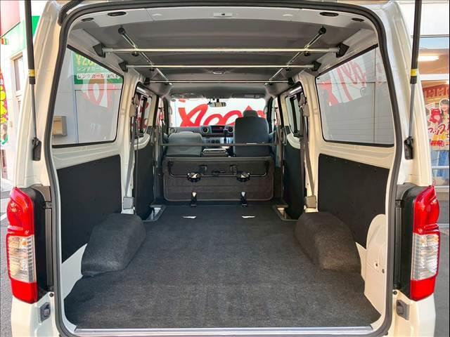 ＮＶ３５０キャラバンバン ロングＤＸターボＥＸパッケージ　エマージェンシーブレーキ　ＥＴＣ　ＶＤＣ　ＡＭ／ＦＭオーディオ　両側スライド　パワーステアリング　パワーウィンドウ（前席）　エアバック　３／６人乗り　ディーゼル（45枚目）