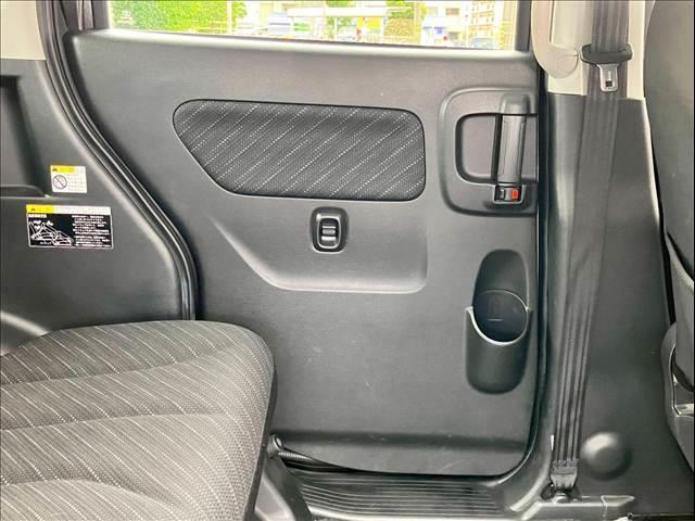 スペーシア Gリミテッド エマージェンシーブレーキ アラウンドビューモニター 左電動スライド シートヒーター アイドリングストップ プッシュスタート パワーウィンドウ パワーステアリング(39枚目)