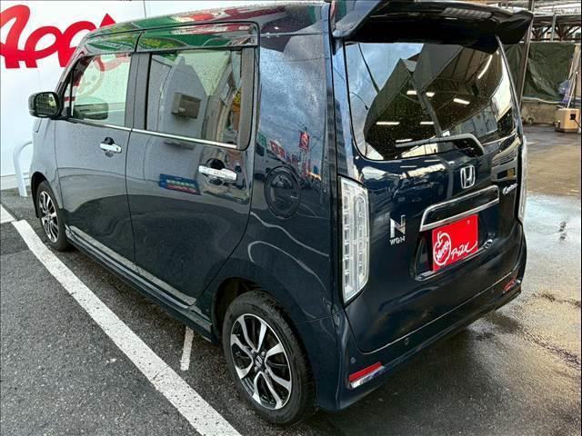 ユーザー買取車のダイレクト販売は　買取時に当店検査⇒第三者機関ＪＡＡＡで更なる検査⇒認証工場にて１２か月点検整備⇒最終チェック⇒納車となります。