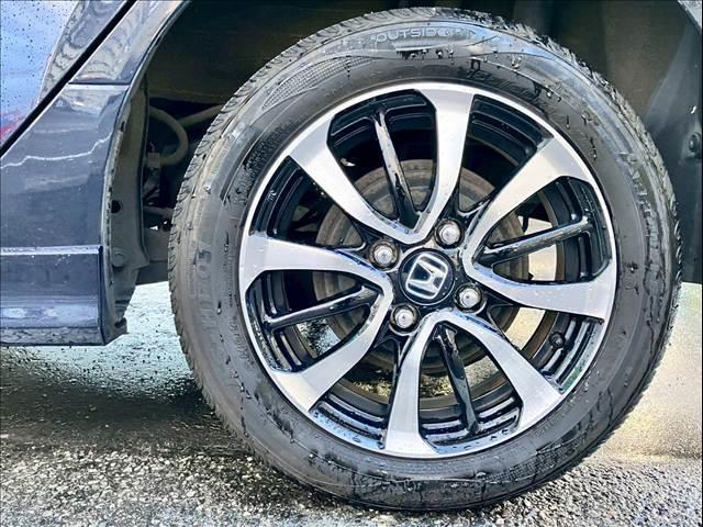 当社ではお車の売買、車検、板金塗装、修理、任意保険等、お客様のお車に関する悩み不安をすべて解消するよう全力でお客様のカーライフをトータルサポートいたします！！お気軽にご相談下さい。