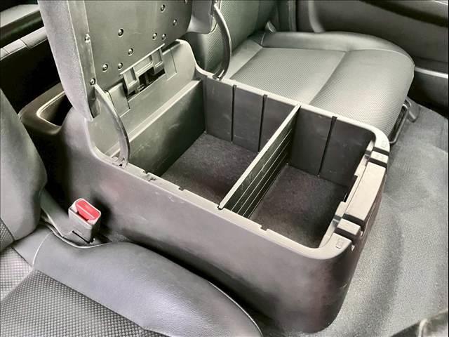 キャラバン ＧＲＡＮＤプレミアムＧＸプロスタイル　ディーゼルターボ　４ＷＤ　リアクーラー　リアヒーター　アラウンドビューモニター　エマージェンシーブレーキ　ＬＥＤヘッドライト　左電動スライド　ＥＴＣ　ディスプレイオーディオ（36枚目）