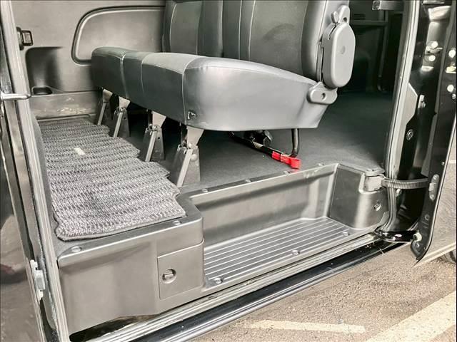 キャラバン ＧＲＡＮＤプレミアムＧＸプロスタイル　ディーゼルターボ　４ＷＤ　リアクーラー　リアヒーター　アラウンドビューモニター　エマージェンシーブレーキ　ＬＥＤヘッドライト　左電動スライド　ＥＴＣ　ディスプレイオーディオ（40枚目）