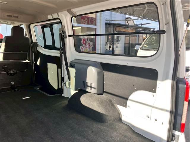 NV350キャラバンバン ロングDXターボ EXパッケージ エマージェンシーブレーキ 横滑り防止 電動格納ミラー 日産純正オーディオ ETC キー2コ(41枚目)
