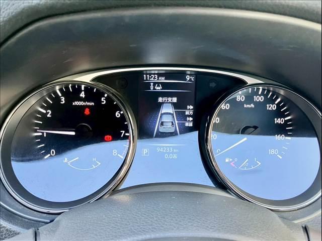 エクストレイル ２０Ｘ　エマージェンシーブレーキ　パッケージ　４ＷＤ　エマージェンシーブレーキ　バックモニター　シートヒーター　純正後付ナビ（ＨＣ３０９Ｄ－Ａ）　３列シート　７人乗り　パワーステアリング　パワーウィンドウ　オートエアコン　　後席モニター（18枚目）