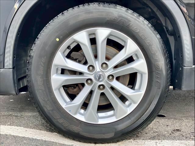 エクストレイル ２０Ｘ　エマージェンシーブレーキ　パッケージ　４ＷＤ　エマージェンシーブレーキ　バックモニター　シートヒーター　純正後付ナビ（ＨＣ３０９Ｄ－Ａ）　３列シート　７人乗り　パワーステアリング　パワーウィンドウ　オートエアコン　　後席モニター（47枚目）