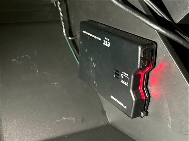 ノート X FOUR キー2コ ETC シートヒーター ステアリングヒーター 全方位運転支援システム(エマージェンシーブレーキ 車線逸脱防止支援システム) Bluetooth接続 社外ナビ(AVN-LBS01)(21枚目)