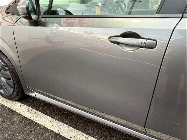 ノート X FOUR キー2コ ETC シートヒーター ステアリングヒーター 全方位運転支援システム(エマージェンシーブレーキ 車線逸脱防止支援システム) Bluetooth接続 社外ナビ(AVN-LBS01)(55枚目)