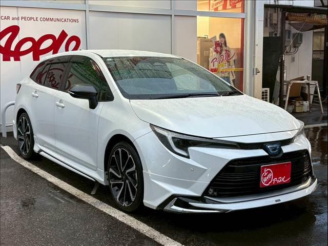 カローラツーリング ＨＹＢＲＩＤ　Ｗ×Ｂ（8枚目）