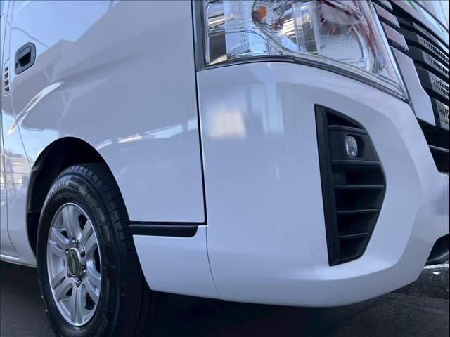 キャラバン ディーゼル　低床　ＥＸ　４ＷＤ　４ＷＤ　アラウンドビューモニター　エマージェンシーブレーキ　ＥＴＣ　純正後付メモリーナビ（ＭＪ３１１Ｄ－Ｗ）　社外アルミホイール　パワーステアリング　パワーウィンドウ（56枚目）