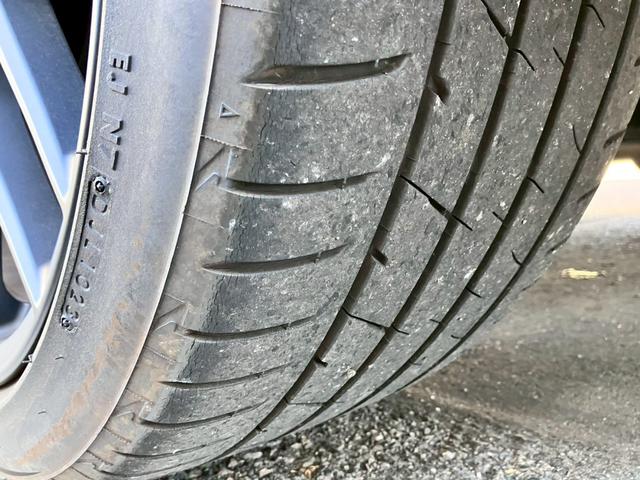 ＩＳ ＩＳ３００ｈ　ＦスポーツモードブラックＩＩＩ　ワンオーナー　サンルーフ　セーフティシステムプラス　ＢＳＭ　パワーシート　３連フルＬＥＤヘッドランプ　ＥＴＣ２．０　バックカメラ　シートヒーター＆ファン　ステアリングヒーター（53枚目）