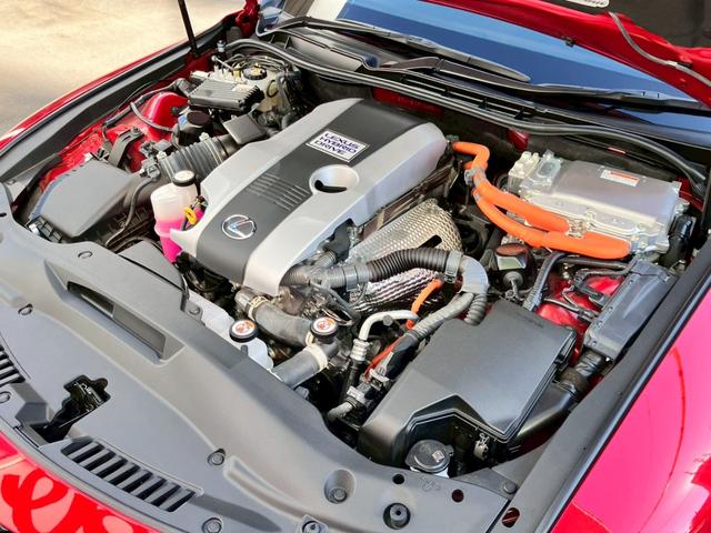 ＩＳ ＩＳ３００ｈ　ＦスポーツモードブラックＩＩＩ　ワンオーナー　サンルーフ　セーフティシステムプラス　ＢＳＭ　パワーシート　３連フルＬＥＤヘッドランプ　ＥＴＣ２．０　バックカメラ　シートヒーター＆ファン　ステアリングヒーター（56枚目）