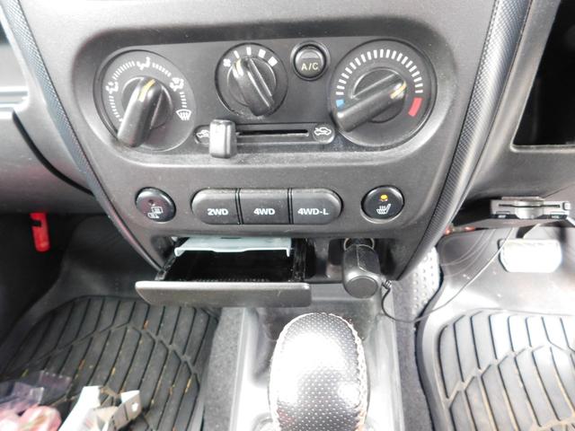 ジムニー ワイルドウインド　オートマ４ＷＤ／キーレス／禁煙車／ナビテレビ／ＥＴＣ／シートヒーター／車検（26枚目）