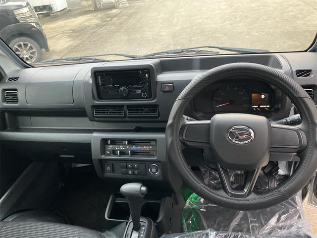 ハイゼットトラック 　ジャンボカスタム　三方開　ＣＶＴ　衝突被害軽減システム　クリアランスソナー　スマートキー　アイドリングストップ　電動格納ミラー　アルミホイール　ＥＳＣ　エアコン　パワーウィンドウ　運転席エアバッグ（28枚目）