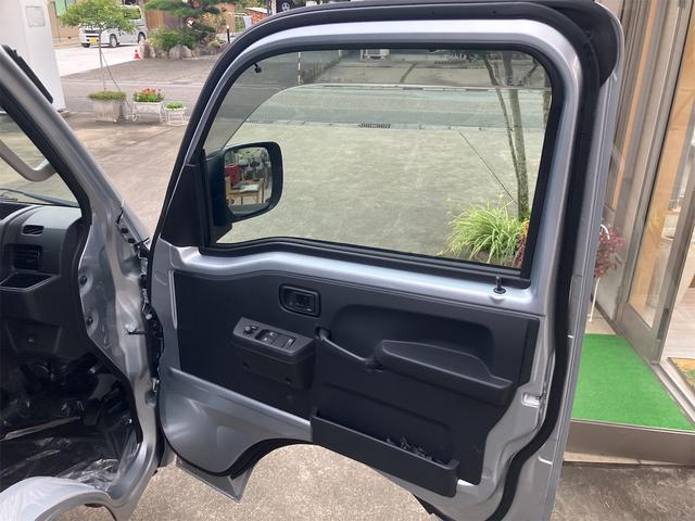 ハイゼットトラック 　ジャンボカスタム　三方開　ＣＶＴ　衝突被害軽減システム　クリアランスソナー　スマートキー　アイドリングストップ　電動格納ミラー　アルミホイール　ＥＳＣ　エアコン　パワーウィンドウ　運転席エアバッグ（29枚目）