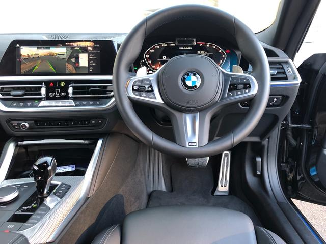 Ｍ４４０ｉ　ｘＤｒｉｖｅクーペ　当社試乗車ＵＰ・黒革シート・ＢＭＷレーザーライト・ハーマンカードンサラウンド・１９インチＡＷ・アンビエントライト・電動リアゲート・ＡｐｐｌｅＣａｒＰｌａｙ・シートヒーター・全方位カメラ・ミラーＥＴＣ(30枚目)