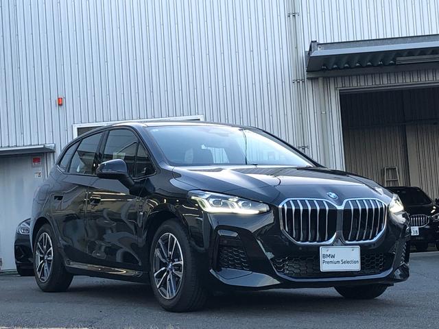 ２１８ｉアクティブツアラー　Ｍスポーツ　当社試乗車ＵＰ・カーブドディスプレイ・ＡｐｐｌｅＣａｒＰｌａｙ・アンビエントライト・電動リアゲート・１７インチアルミホイール・ワイヤレスチャージング・アクティブクルーズ・バックカメラ・ミラーＥＴＣ(8枚目)