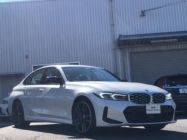 ３シリーズ Ｍ３４０ｉ　ｘＤｒｉｖｅ　当社試乗車ＵＰ・カーブドディスプレイ・ＡｐｐｌｅＣａｒＰｌａｙ・アンビエントライト・電動リアゲート・黒革シート・シートヒーター・アクティブクルーズ・ヘッドアップディスプレイ・全方位カメラ・ミラーＥＴＣ（8枚目）