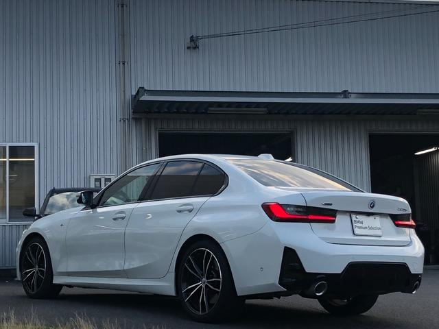 ３シリーズ ３２０ｄ　ｘＤｒｉｖｅＭスポーツハイラインパッケージ　当社管理ユーザー様下取車・ファストトラック・コンフォート・サウンドＰＫＧ・黒革シート・シートヒーター・１９インチＡＷ・ＨＵＤ・カーブドディスプレイ・ハーマンカードン・バックカメラ・ミラーＥＴＣ（13枚目）