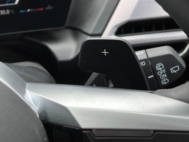 １シリーズ 　当社試乗車ＵＰ・テクノロジーＰＫＧ・カーブドディスプレイ・ＡｐｐｌｅＣａｒＰｌａｙ・アンドロイドオート・アンビエントライト・ＨＵＤ・ハンズオフアシスト・シートヒーター・全方位カメラ・ミラーＥＴＣ（44枚目）