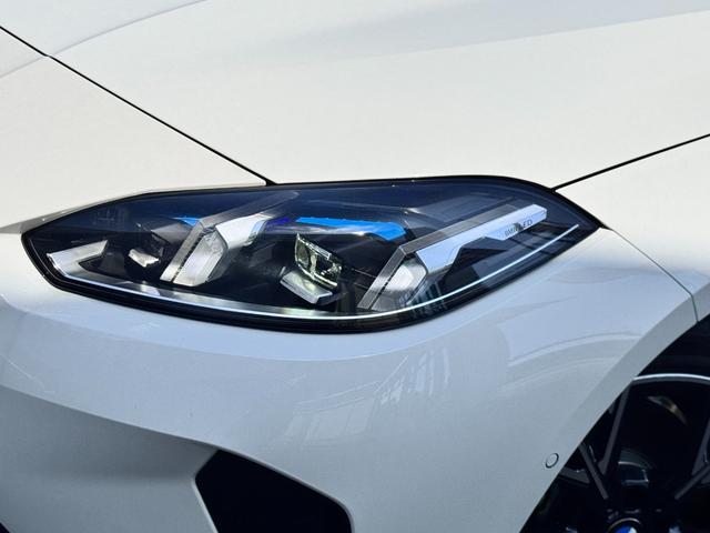 1シリーズ 120d Mスポーツ ハイラインパッケージ 当社デモカー・カーブドディスプレイ・ハーマンカードン・アンビエントライト・AppleCarPlay・アンドロイドオート・18インチAW・ルーフブラック・HUD・シートヒーター・黒革シート・ミラーETC(19枚目)