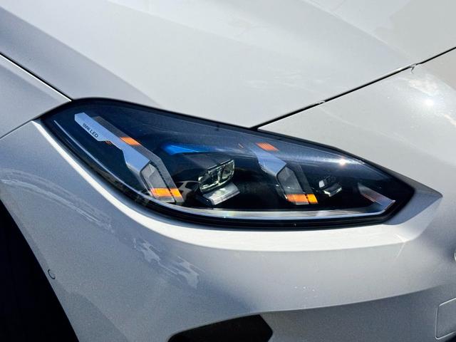 1シリーズ 120d Mスポーツ ハイラインパッケージ 当社デモカー・カーブドディスプレイ・ハーマンカードン・アンビエントライト・AppleCarPlay・アンドロイドオート・18インチAW・ルーフブラック・HUD・シートヒーター・黒革シート・ミラーETC(22枚目)