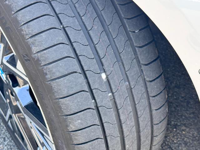 1シリーズ 120d Mスポーツ ハイラインパッケージ 当社デモカー・カーブドディスプレイ・ハーマンカードン・アンビエントライト・AppleCarPlay・アンドロイドオート・18インチAW・ルーフブラック・HUD・シートヒーター・黒革シート・ミラーETC(23枚目)