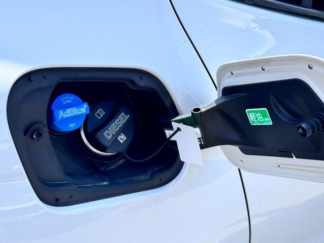 1シリーズ 120d Mスポーツ ハイラインパッケージ 当社デモカー・カーブドディスプレイ・ハーマンカードン・アンビエントライト・AppleCarPlay・アンドロイドオート・18インチAW・ルーフブラック・HUD・シートヒーター・黒革シート・ミラーETC(27枚目)