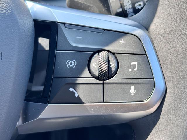 1シリーズ 120d Mスポーツ ハイラインパッケージ 当社デモカー・カーブドディスプレイ・ハーマンカードン・アンビエントライト・AppleCarPlay・アンドロイドオート・18インチAW・ルーフブラック・HUD・シートヒーター・黒革シート・ミラーETC(48枚目)