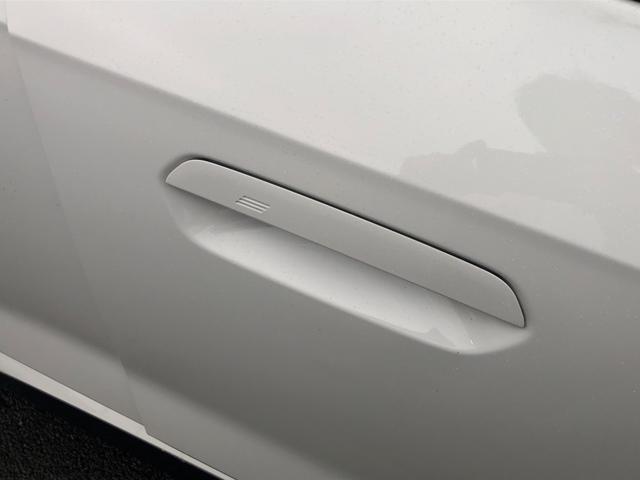 Ｘ１ ｘＤｒｉｖｅ　２０ｄ　Ｍスポーツ　試乗車・１９インチアルミ・ステアリングＨ　　ＡｐｐｌｅＣａｒＰｌａｙ・アンビエントライトａｎｄｒｏｉｄオート・全方位カメラ・シートヒーター・ＨＵＤ・インテリアカメラ・電動トランク・ミラーＥＴＣ（25枚目）