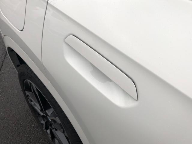 Ｘ１ ｘＤｒｉｖｅ　２０ｄ　Ｍスポーツ　試乗車・１９インチアルミ・ステアリングＨ　　ＡｐｐｌｅＣａｒＰｌａｙ・アンビエントライトａｎｄｒｏｉｄオート・全方位カメラ・シートヒーター・ＨＵＤ・インテリアカメラ・電動トランク・ミラーＥＴＣ（29枚目）