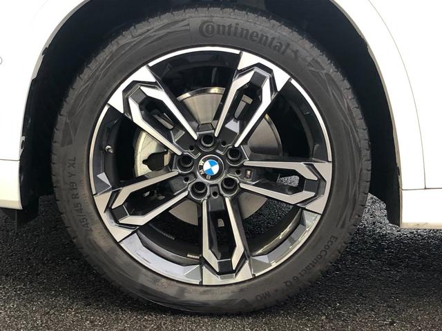 Ｘ１ ｘＤｒｉｖｅ　２０ｄ　Ｍスポーツ　試乗車・１９インチアルミ・ステアリングＨ　　ＡｐｐｌｅＣａｒＰｌａｙ・アンビエントライトａｎｄｒｏｉｄオート・全方位カメラ・シートヒーター・ＨＵＤ・インテリアカメラ・電動トランク・ミラーＥＴＣ（49枚目）