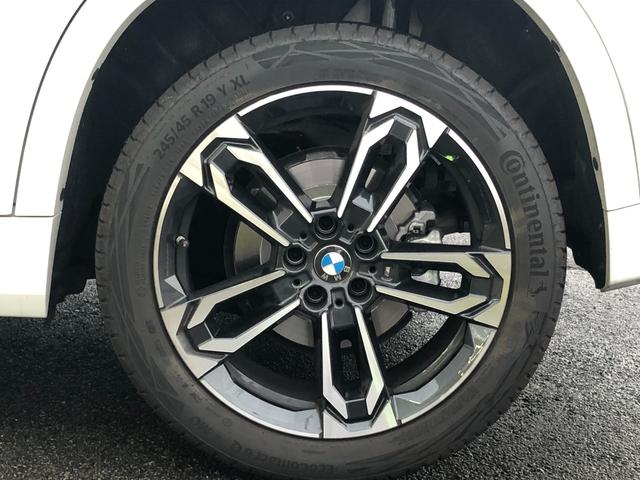 Ｘ１ ｘＤｒｉｖｅ　２０ｄ　Ｍスポーツ　試乗車・１９インチアルミ・ステアリングＨ　　ＡｐｐｌｅＣａｒＰｌａｙ・アンビエントライトａｎｄｒｏｉｄオート・全方位カメラ・シートヒーター・ＨＵＤ・インテリアカメラ・電動トランク・ミラーＥＴＣ（59枚目）