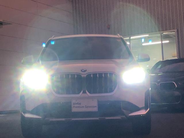 Ｘ１ ｘＤｒｉｖｅ　２０ｄ　ｘライン　試乗車・１８インチＡＷ・ａｎｄｒｏｉｄオート・ＡＣＣ　ＡｐｐｌｅＣａｒＰｌａｙ・アンビエントライト・全方位カメラ・ＨＵＤ・電動シート・電動トランク・シートヒーター・ワイヤレスチャージ・ミラーＥＴＣ（7枚目）