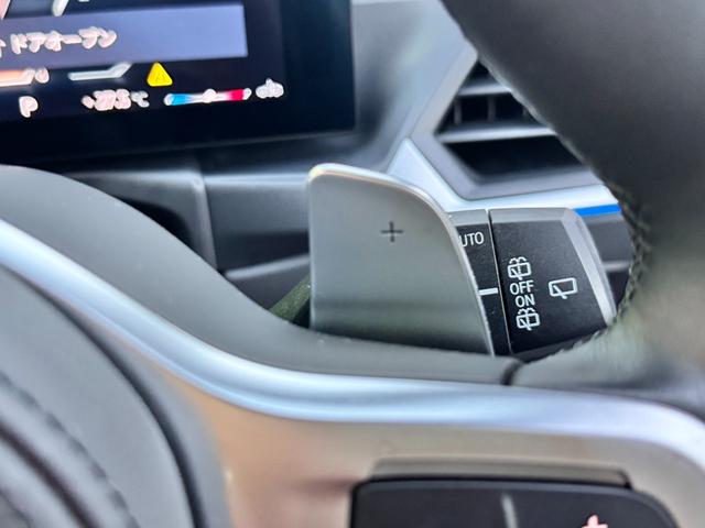 ３シリーズ ３２０ｉツーリング　Ｍスポーツ　仕入車両・コンフォートＰＫＧ・１８インチＡＷ・ＡｐｐｌｅＣａｒＰｌａｙ・アンビエントライト・全方位カメラ・ＨＵＤ・オートホールド・パドルシフト・電動リアゲート・電動シート・シートヒーター・ミラーＥＴＣ（48枚目）