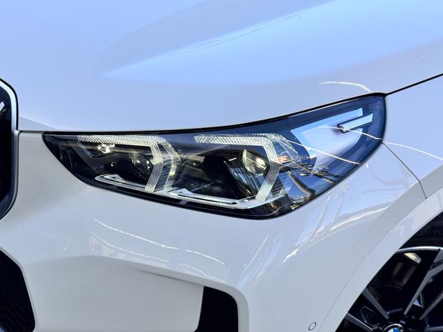 Ｘ１ ｓＤｒｉｖｅ　１８ｉ　Ｍスポーツ　試乗車・テクノロジーＰＫＧ・ハンドルヒーター　ＡｐｐｌｅＣａｒＰｌａｙ・アンビエントライト・ａｎｄｒｏｉｄオート・全方位カメラ・１９インチアルミホイール・・ＨＵＤ・レーンチェンジアシスト・ミラーＥＴＣ（20枚目）