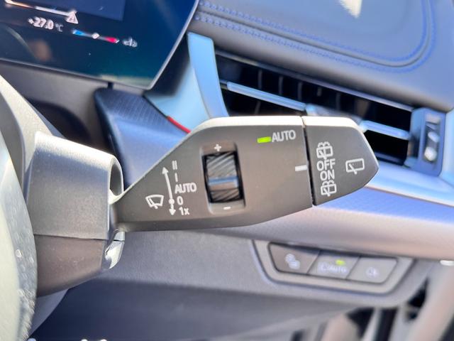 Ｘ１ ｓＤｒｉｖｅ　１８ｉ　Ｍスポーツ　試乗車・テクノロジーＰＫＧ・ハンドルヒーター　ＡｐｐｌｅＣａｒＰｌａｙ・アンビエントライト・ａｎｄｒｏｉｄオート・全方位カメラ・１９インチアルミホイール・・ＨＵＤ・レーンチェンジアシスト・ミラーＥＴＣ（52枚目）