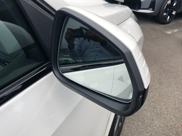 ｉＸ１ ｅＤｒｉｖｅ　２０　Ｍスポーツ　試乗車・テクノロジーＰＫＧ・１８インチＡＷ・ＡＣＣ　ＡｐｐｌｅＣａｒＰｌａｙ・ａｎｄｒｏｉｄオート・アンビエントライト・全方位カメラ・ワイヤレス充電・ＨＵＤ・オートホールド・ミラーＥＴＣ（20枚目）