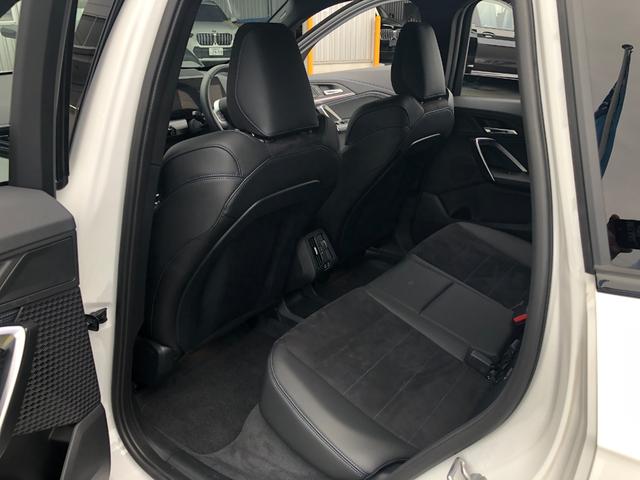 ｉＸ１ ｅＤｒｉｖｅ　２０　Ｍスポーツ　試乗車・テクノロジーＰＫＧ・１８インチＡＷ・ＡＣＣ　ＡｐｐｌｅＣａｒＰｌａｙ・ａｎｄｒｏｉｄオート・アンビエントライト・全方位カメラ・ワイヤレス充電・ＨＵＤ・オートホールド・ミラーＥＴＣ（23枚目）