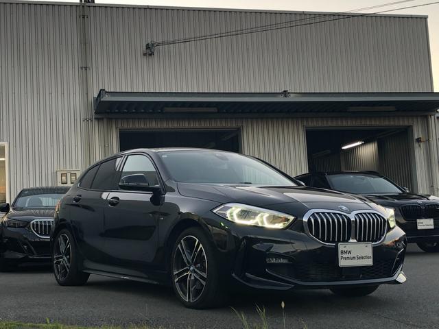 １シリーズ １１８ｄ　Ｍスポーツ　仕入車両・社外ＴＶ・ヘッドＵＰディスプレイＡｐｐｌｅＣａｒＰｌａｙ・アンビエントライト・バックカメラ・電動トランク・電動シート・オートホールド・１８インチアルミホイール・ワイヤレス充電・ミラーＥＴＣ（8枚目）
