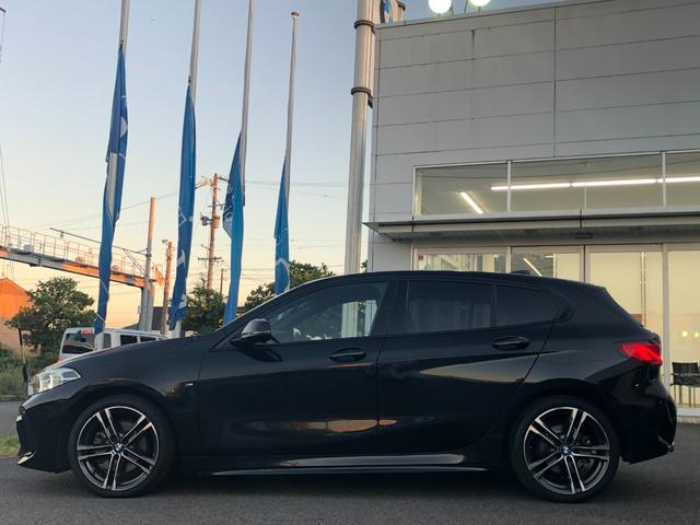 １シリーズ １１８ｄ　Ｍスポーツ　仕入車両・社外ＴＶ・ヘッドＵＰディスプレイＡｐｐｌｅＣａｒＰｌａｙ・アンビエントライト・バックカメラ・電動トランク・電動シート・オートホールド・１８インチアルミホイール・ワイヤレス充電・ミラーＥＴＣ（10枚目）