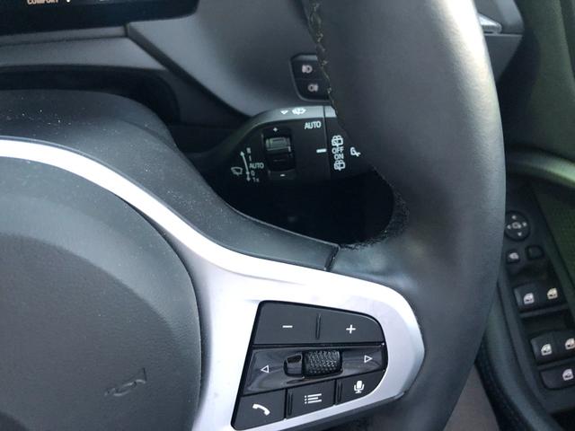 １シリーズ １１８ｄ　Ｍスポーツ　仕入車両・社外ＴＶ・ヘッドＵＰディスプレイＡｐｐｌｅＣａｒＰｌａｙ・アンビエントライト・バックカメラ・電動トランク・電動シート・オートホールド・１８インチアルミホイール・ワイヤレス充電・ミラーＥＴＣ（44枚目）