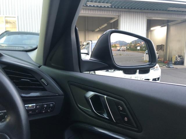 1シリーズ 118i プレイ 仕入車両・ストレージPKG・16インチAW・ACC AppleCarPlay・アンビエントライト・バックカメラ・オートホールド・電動シート・電動トランク・ミラーETC(41枚目)