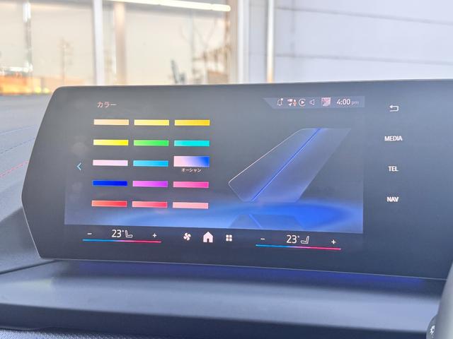 １シリーズ １２０　Ｍスポーツ　試乗車・テクノロジーＰＫＧ・ＡｐｐｌｅＣａｒＰｌａｙ・ａｎｄｒｏｉｄオート・アンビエントライト・全方位カメラ・オートホールド・ヘッドＵＰディスプレイ・インテリアカメラ・電動シート・ミラーＥＴＣ（62枚目）