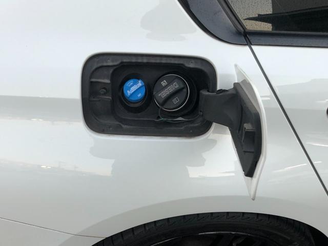 3シリーズ 320dxDriveMスポーツエディションサンライズ 仕入車両・限定車・ブラックキドニーグリル・19インチブラックホイール・Mリアスポイラ―・ブラックサイドミラー・AppleCarPlay・アンビエントライト・Mシートベルト・バックカメラ・ミラーETC(16枚目)